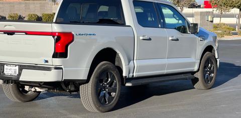 Ford F-150 Lightning 2023