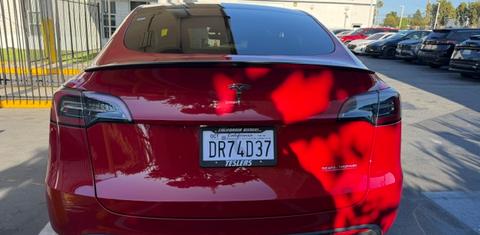 Tesla Model Y 2023