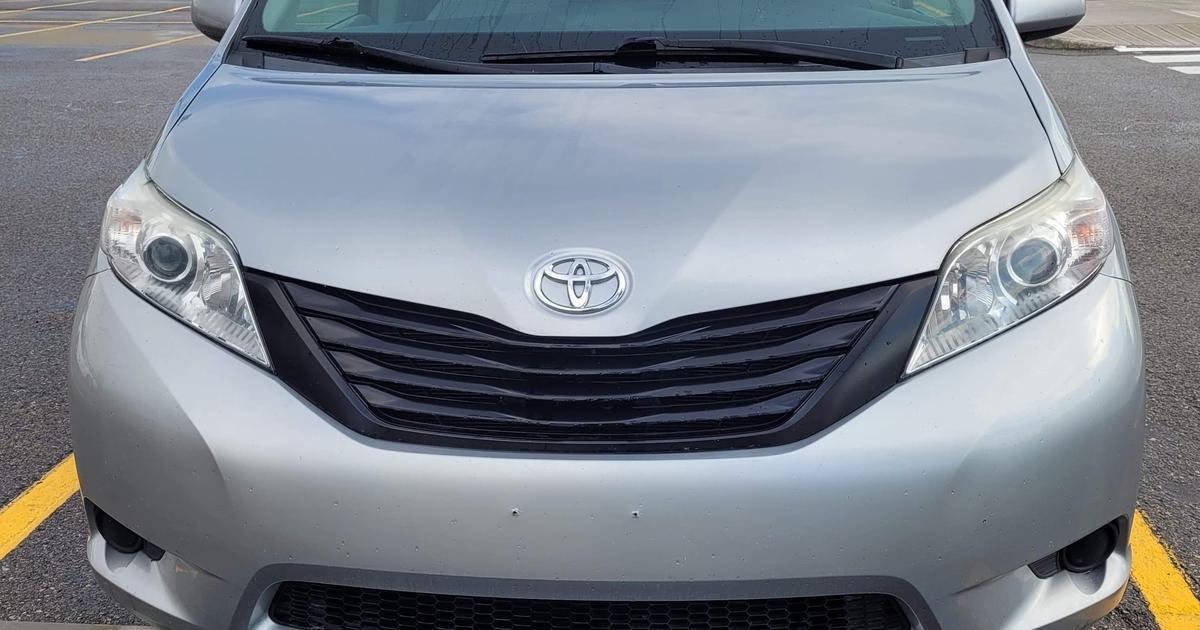 Toyota Sienna 2016 rental in Calgary, AB by ABest X. | Turo