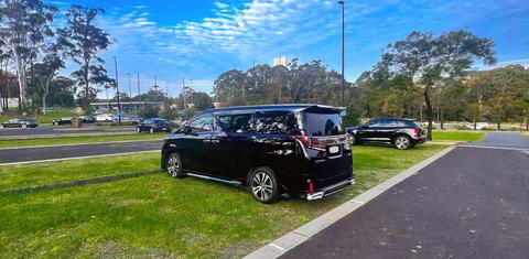 Toyota Alphard Luxury 2021