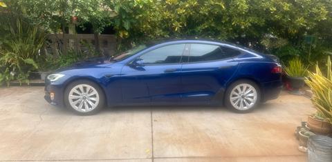 Tesla Model S 2017