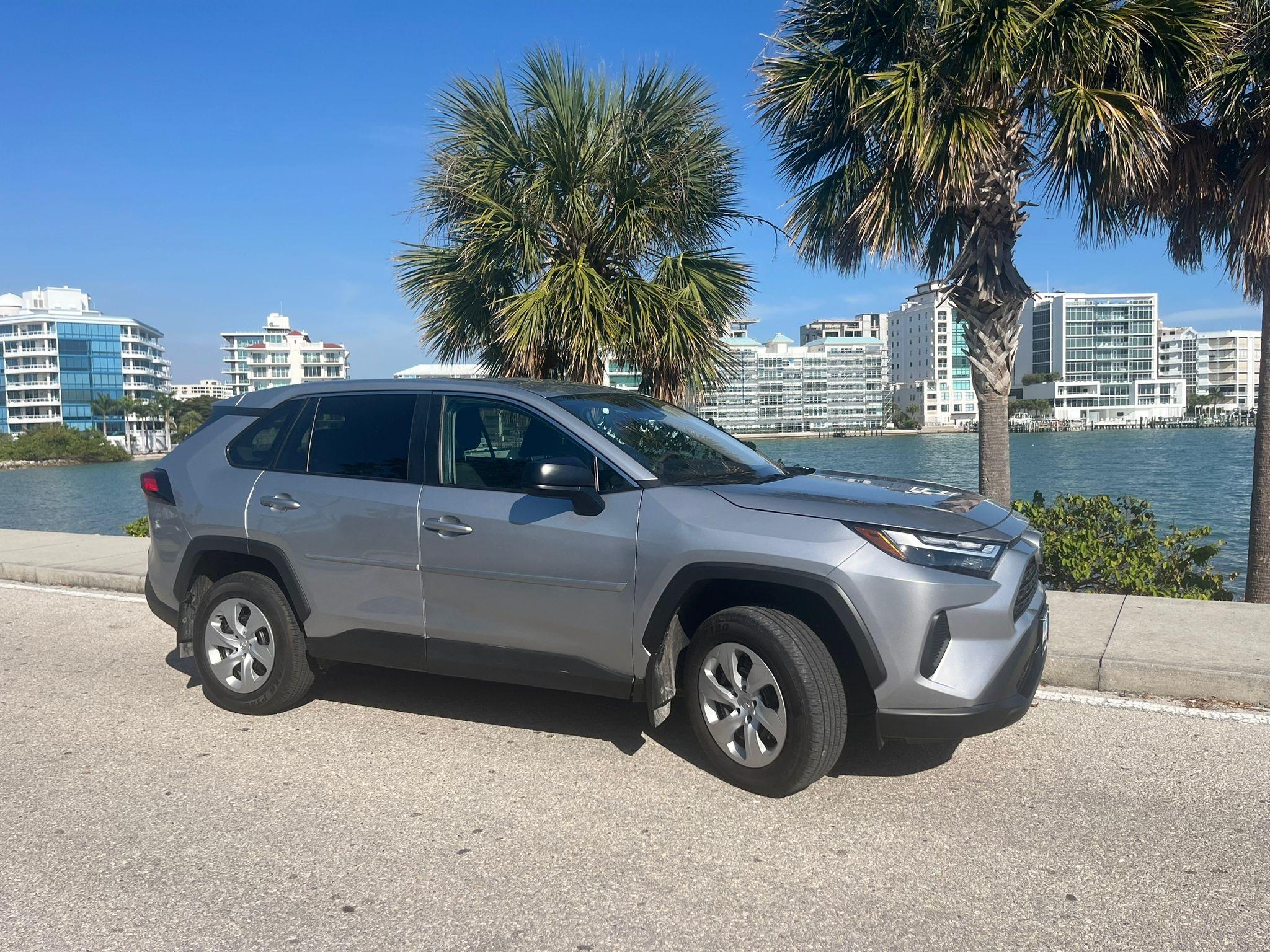 Toyota RAV4 2023 in Sarasota, FL