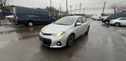 Toyota Corolla 2015