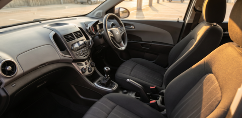 Holden BARINA 2013