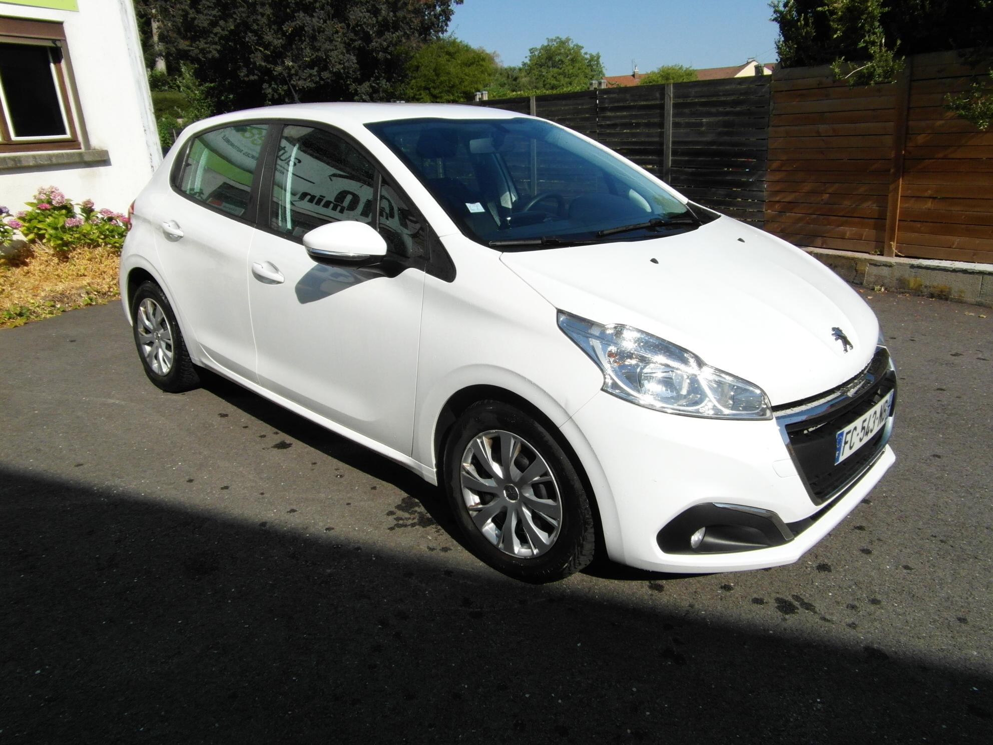 Peugeot 208 AFFAIRE 2018 à Remiremont
