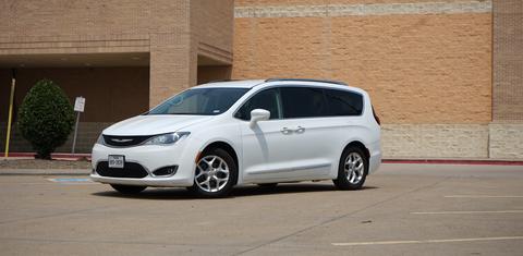 Chrysler Pacifica 2018