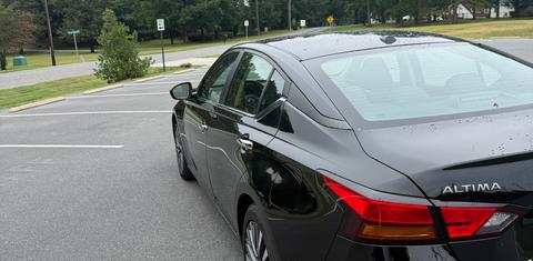 Nissan Altima 2025