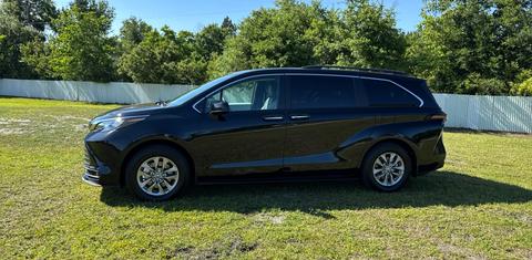 Toyota Sienna 2026