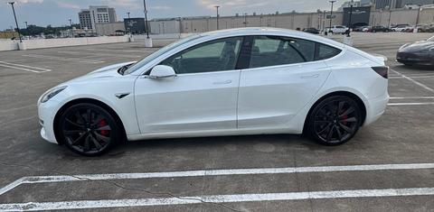 Tesla Model 3 2020