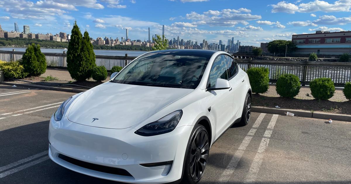 Tesla Model Y 2022 rental in Jersey City, NJ by Daniel M. Turo