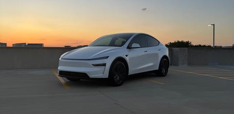 Tesla Model Y 2026