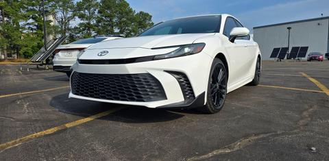 Toyota Camry Hybrid 2025
