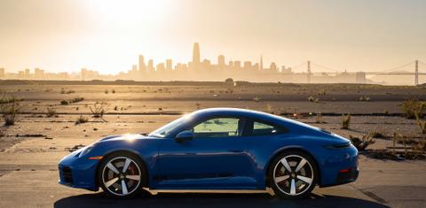 Porsche 911 2025