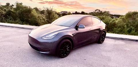 Tesla Model Y 2020