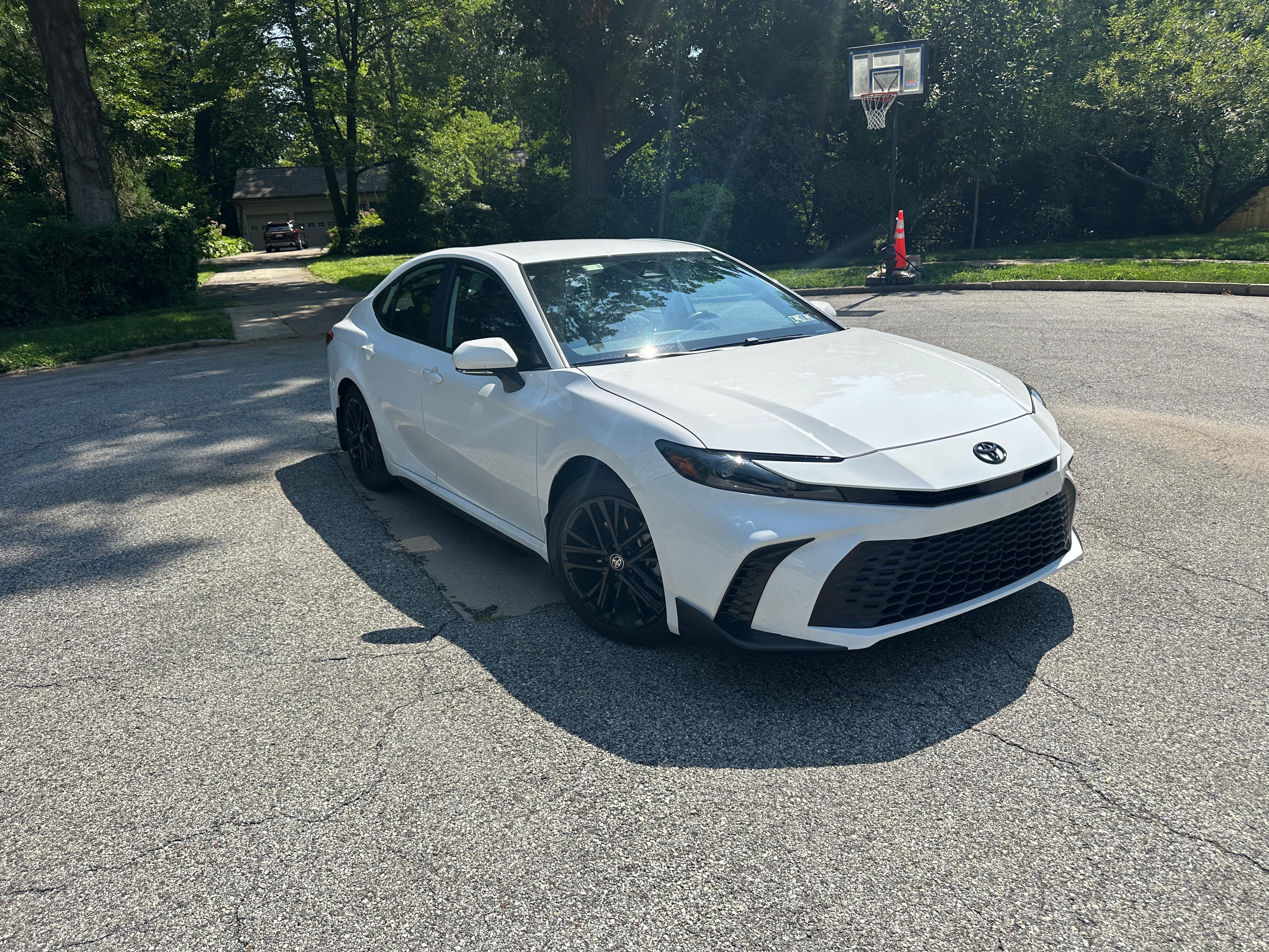 Toyota Camry Hybrid 2025 in 