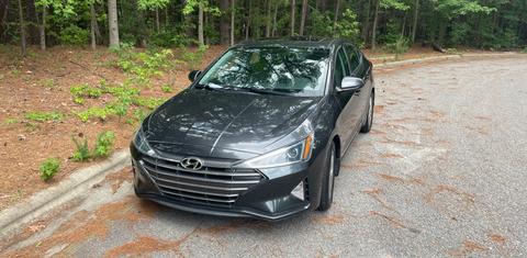 Hyundai Elantra 2020