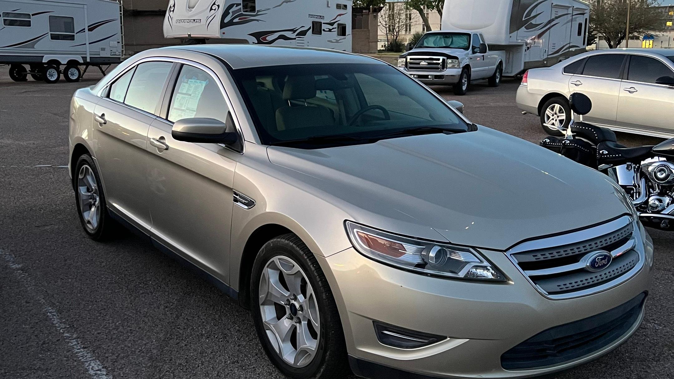 Ford Taurus 2011 rental in Sierra Vista, AZ by Gs L. | Turo
