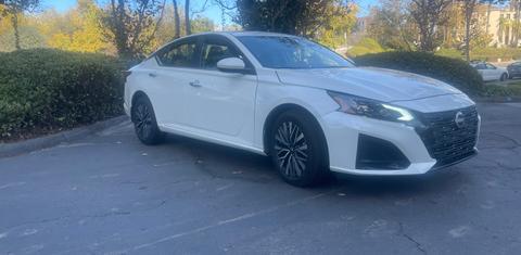 Nissan Altima 2024