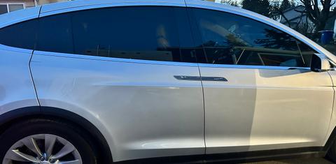 Tesla Model X 2016