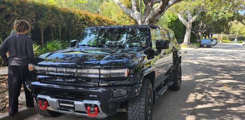 GMC HUMMER EV SUV 2024