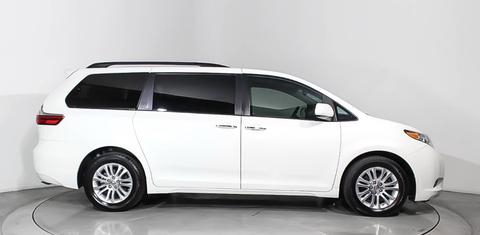 Toyota Sienna 2015
