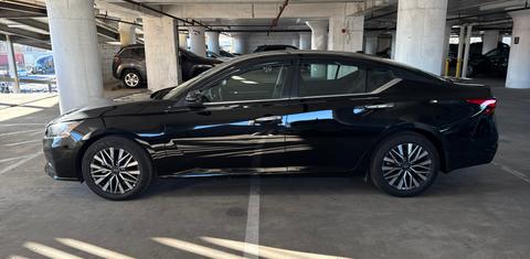 Nissan Altima 2025