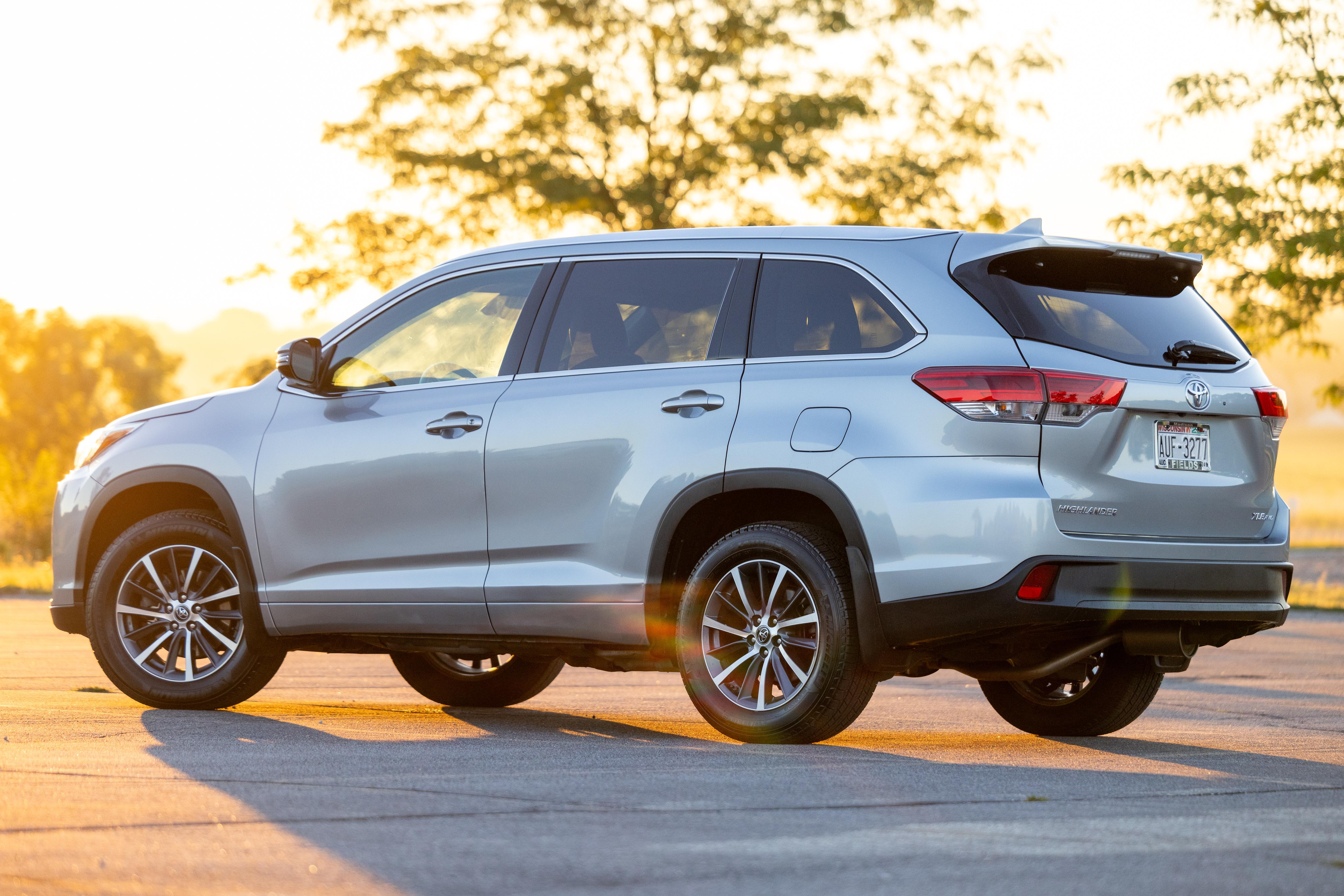 Toyota Highlander 2017 in Madison, WI