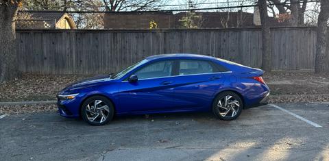 Hyundai Elantra 2024