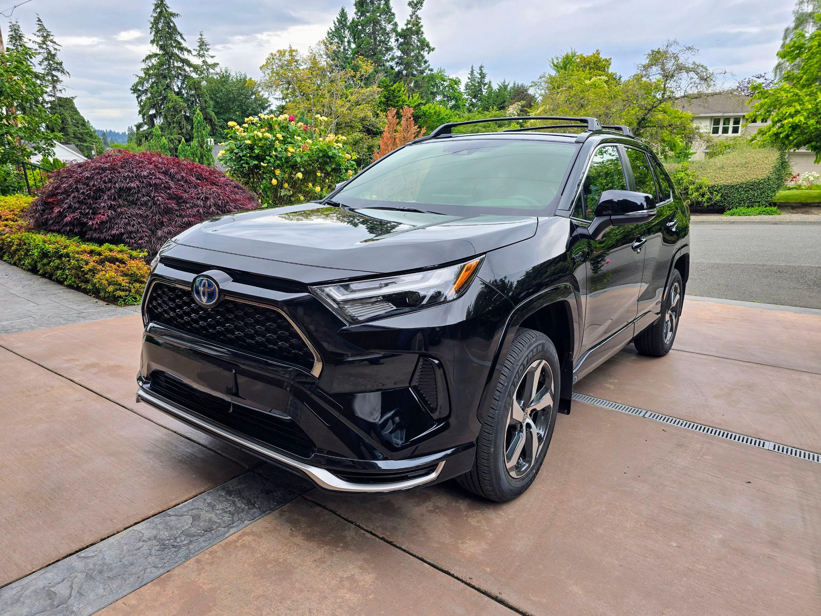 Toyota RAV4 Prime 2024 in Bellevue, WA