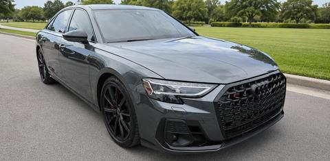 Audi S8 2023
