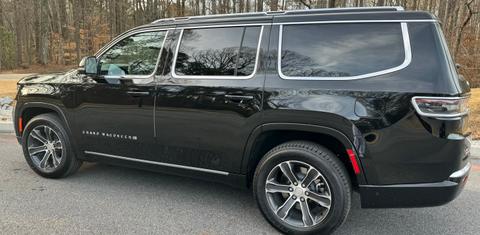 Jeep Grand Wagoneer 2023