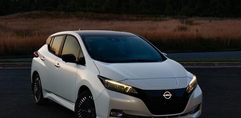 Nissan LEAF 2025