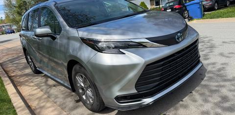 Toyota Sienna 2025
