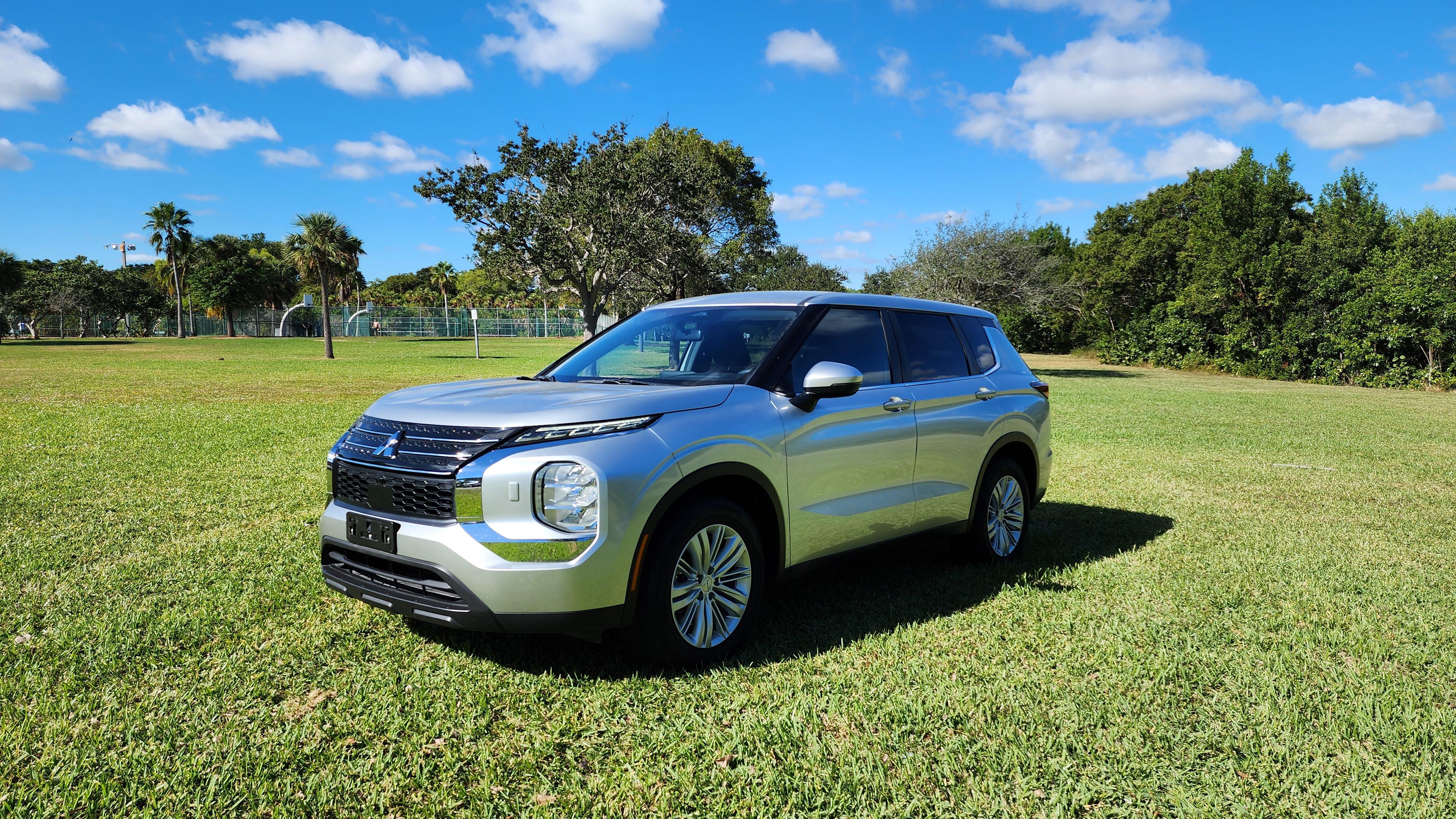 Mitsubishi Outlander 2022 in 