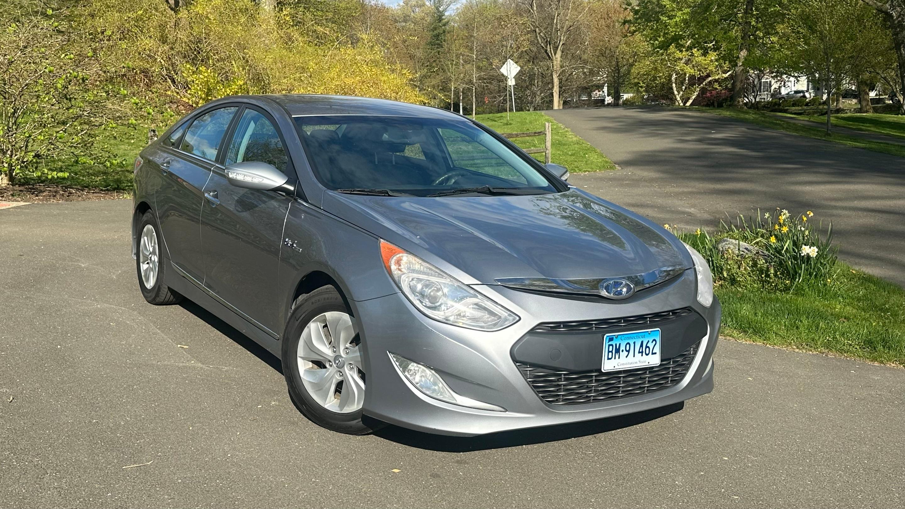 Hyundai Sonata Hybrid 2015 in Greenwich, CT