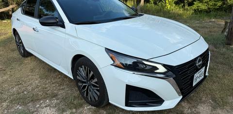 Nissan Altima 2025