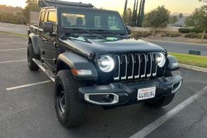 Jeep Gladiator car