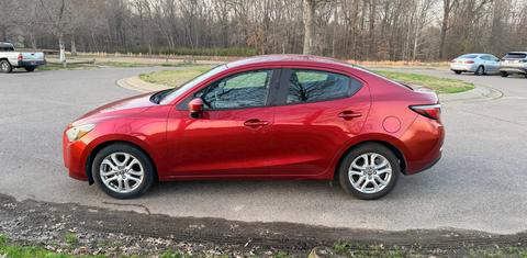 Toyota Yaris iA 2017