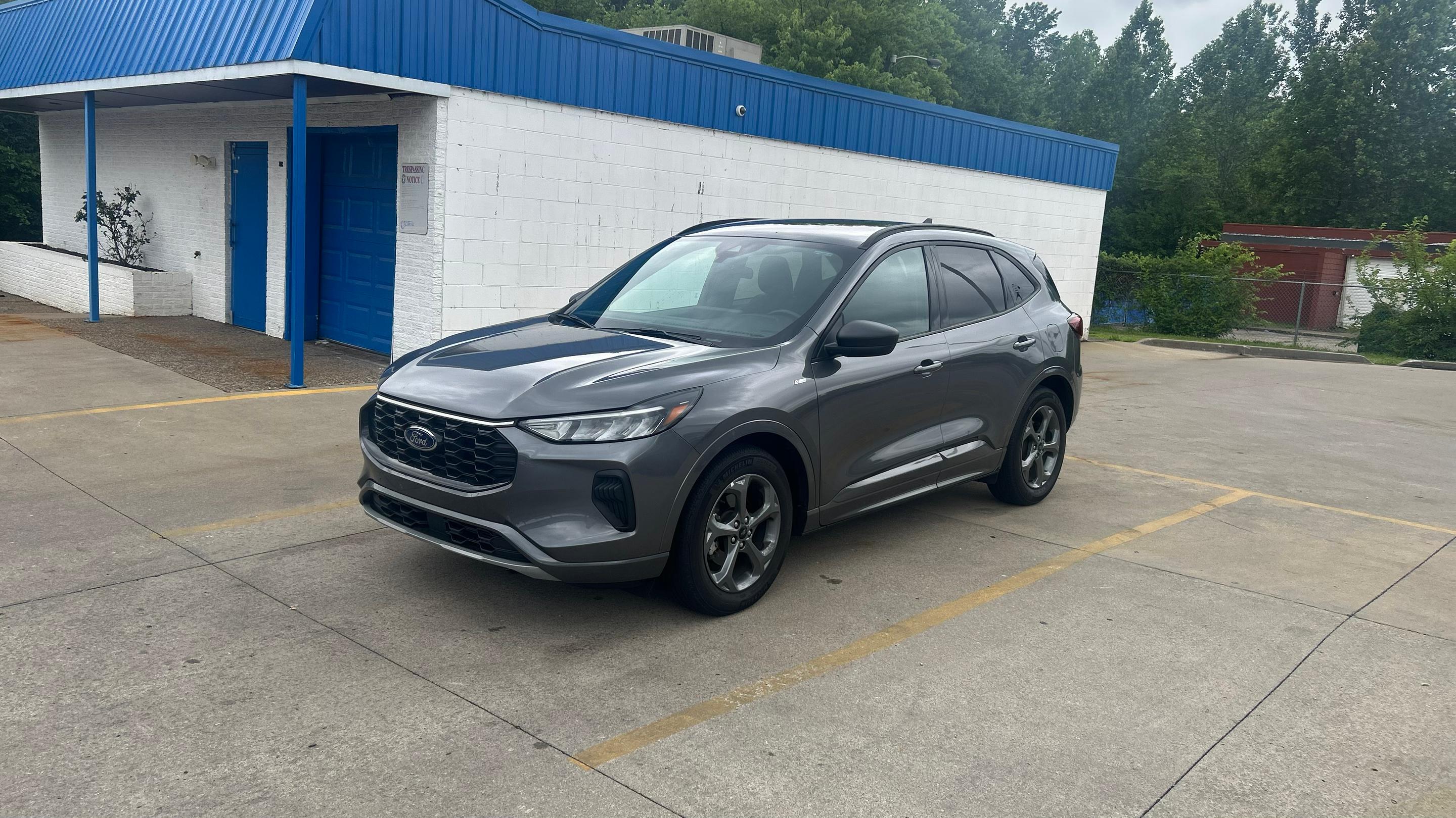 Ford Escape 2024 in Louisville, KY