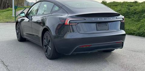 Tesla Model 3 2025
