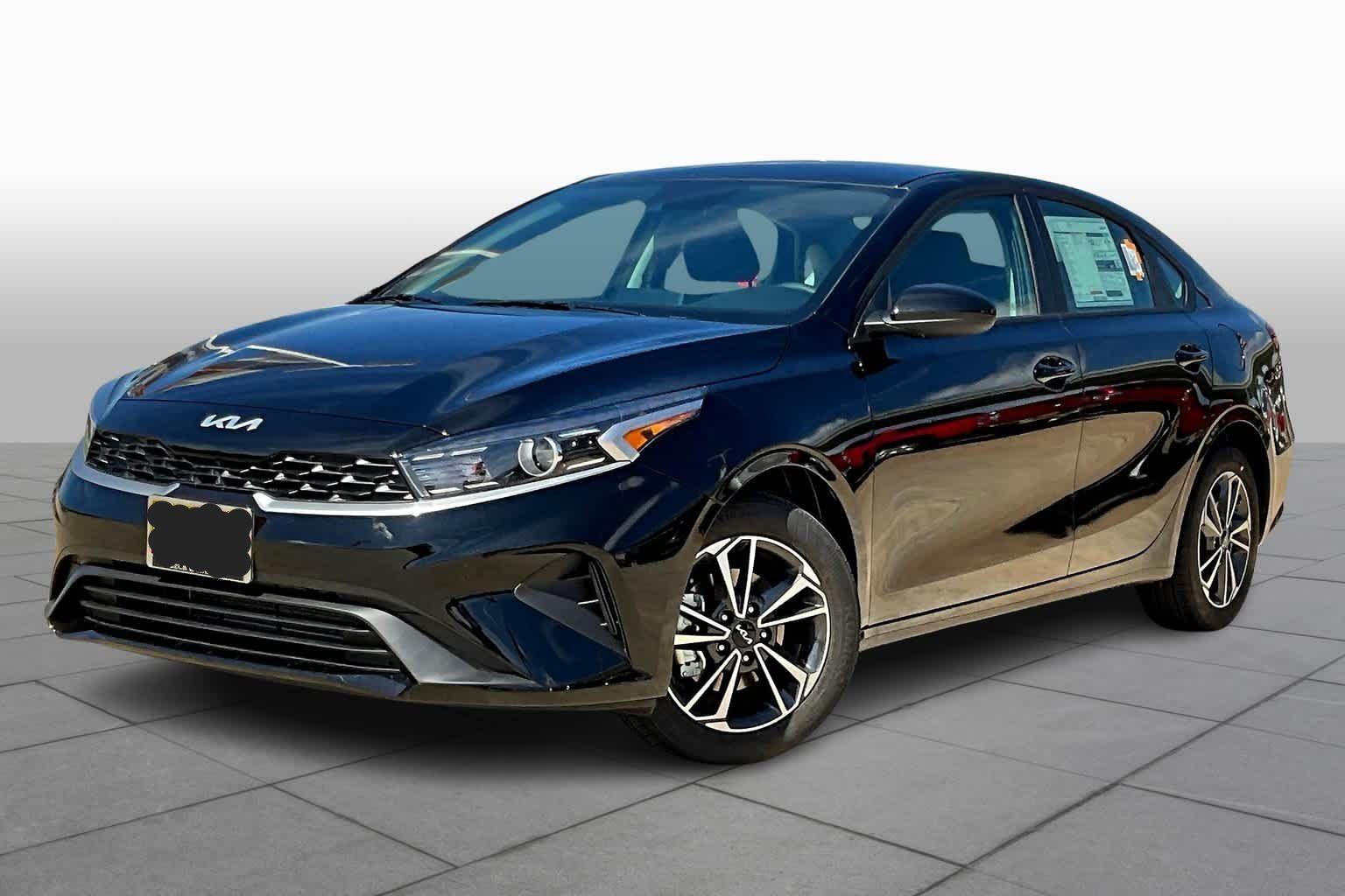 Kia Forte 2024 in Newport Beach, CA