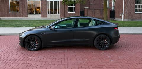 Tesla Model 3 2022