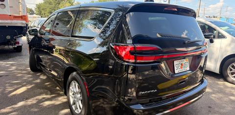 Chrysler Pacifica 2026