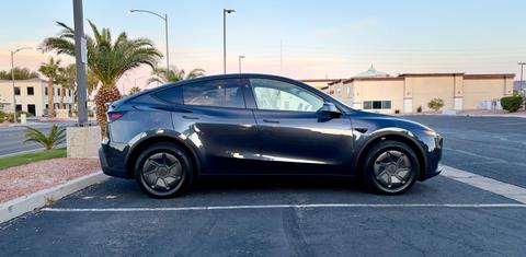 Tesla Model Y 2026