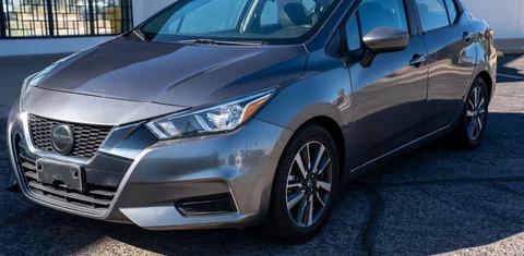 Nissan Versa 2021