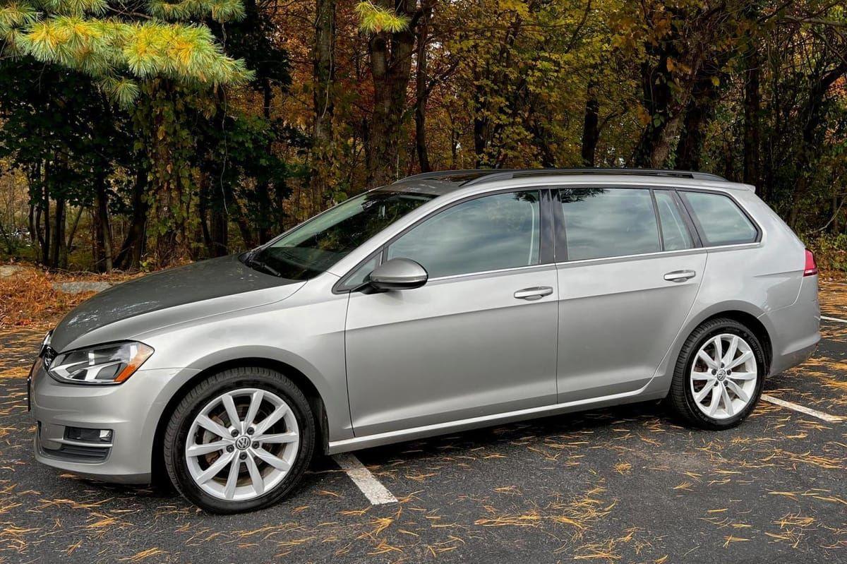 Volkswagen Golf SportWagen 2017 in 