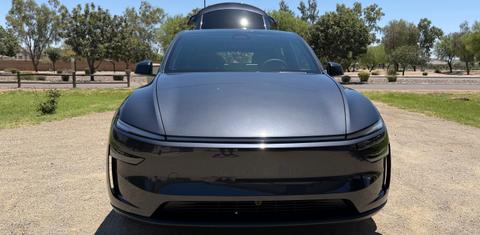 Tesla Model Y 2026