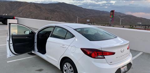 Hyundai Elantra 2019