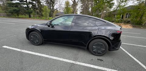 Tesla Model Y 2026