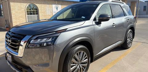 Nissan Pathfinder 2025
